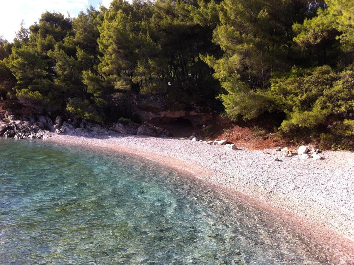 Seaside Secluded Apartments Zavala, Hvar - 15357 Jelsa  Buitenkant foto