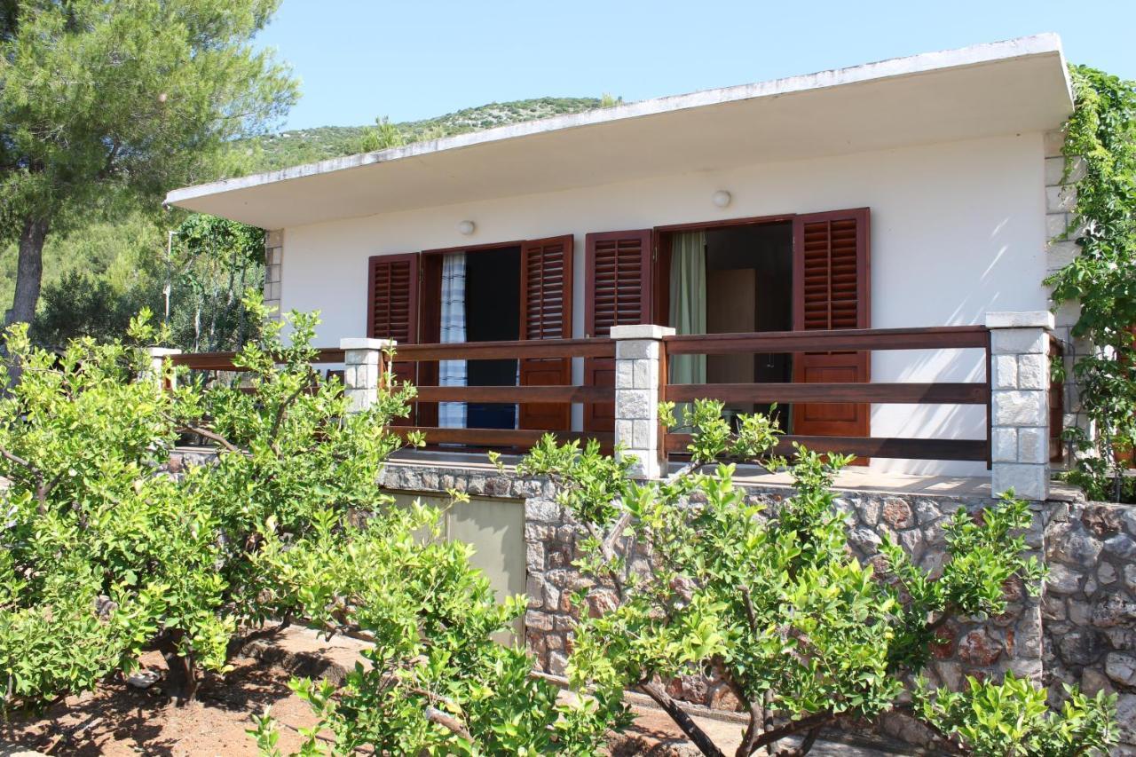 Seaside Secluded Apartments Zavala, Hvar - 15357 Jelsa  Buitenkant foto